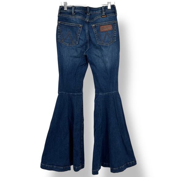 Wrangler Women's Blue Flare Jeans - Picture 4 of 12